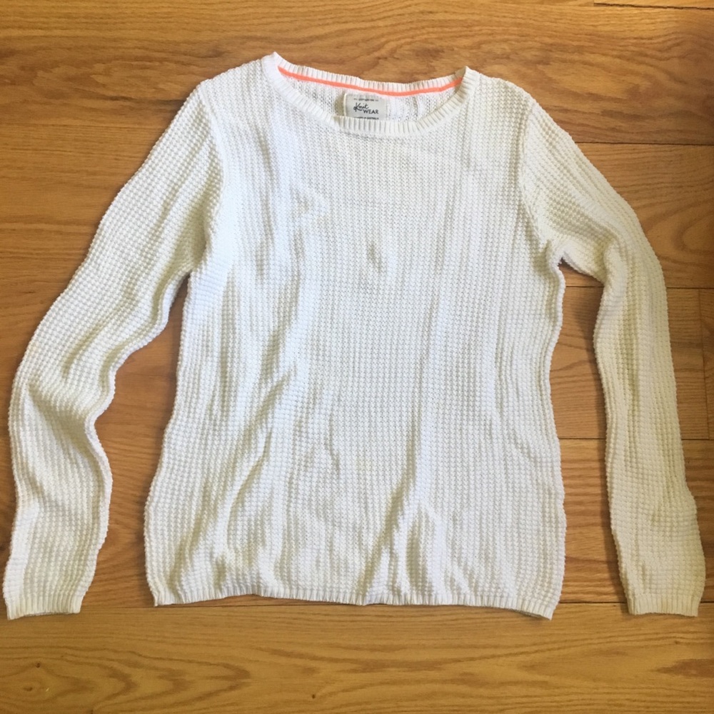 White lightweight sweater